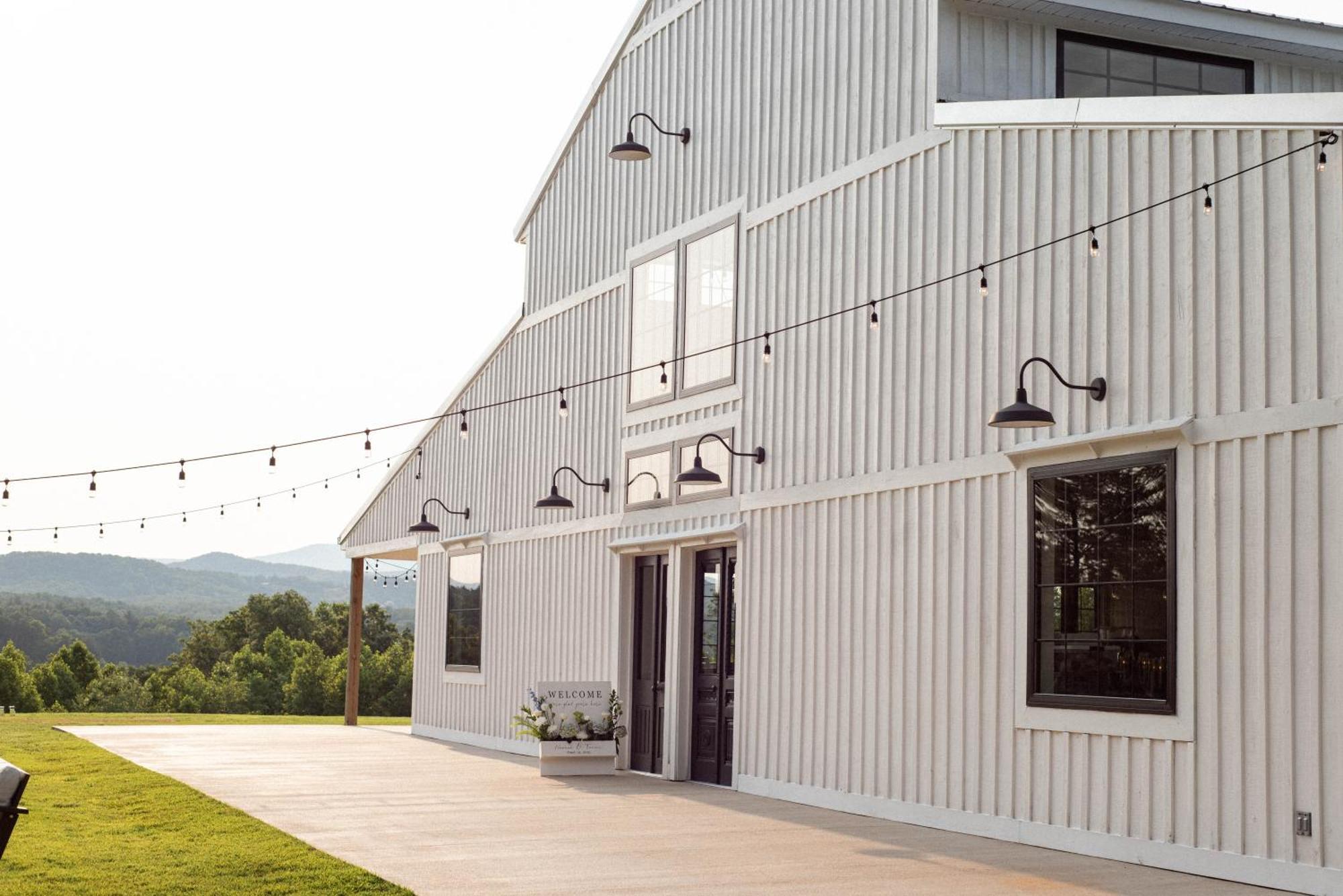 A Suite With A View + Wine Mount Airy Extérieur photo